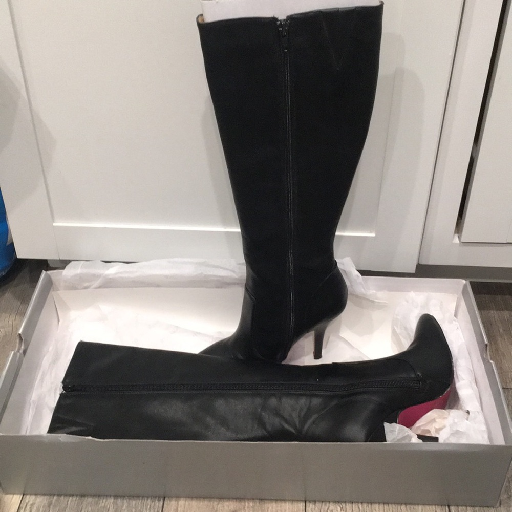 Black high heel boots